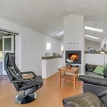 Myrte - 500m From The Sea By Interhome *