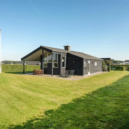 Holiday home Myrte - 500m From The Sea In Se Jutland By Interhome