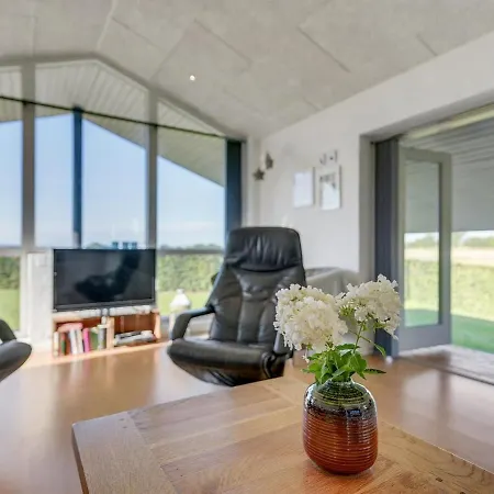 Holiday home Myrte - 500m From The Sea In Se Jutland By Interhome Haderslev