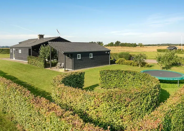 Myrte - 500m From The Sea By Interhome